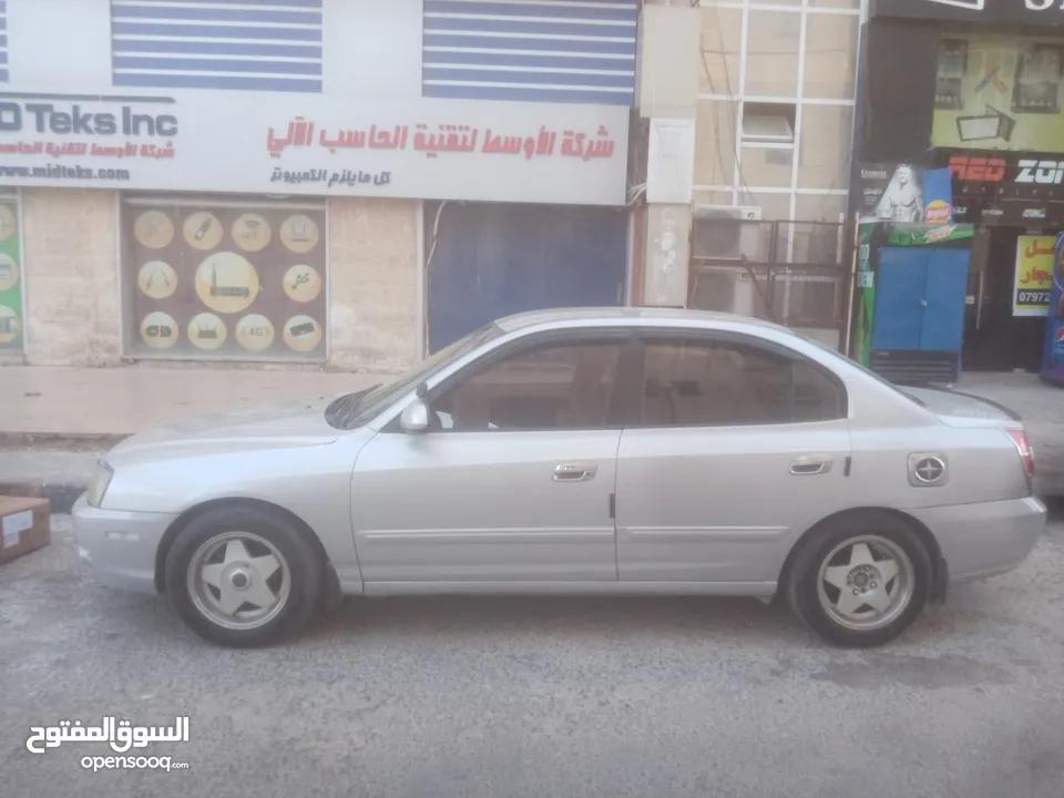 سياره هونداي اكس دي للبيع