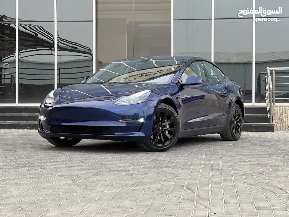 Tesla model 3 2023 فل كامل  تيسلا موديل 3 فحص كامل بسعر مغرري  لون كحلي جنط كبير اصليي  ايرباق اصلي