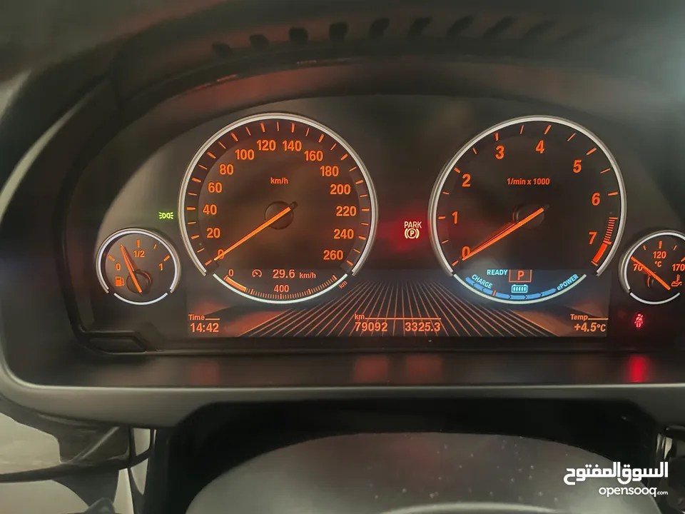سيارة BMW X5 فل وارد الوكالة plugin