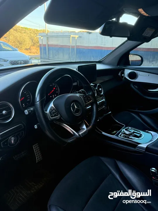 المميز كليااا Glc 250 4matic 2019 بحاله الشركه