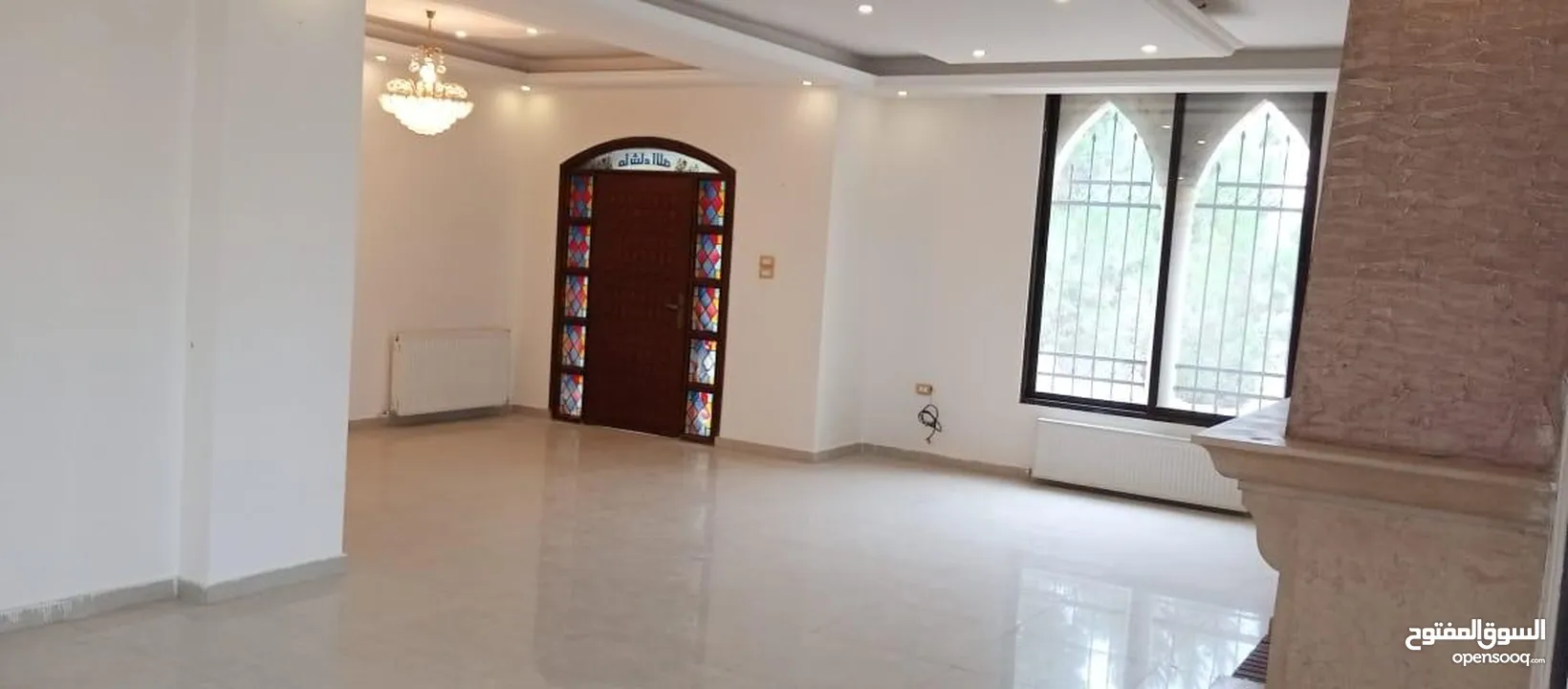 فيلا دوبلكس للبيع بعد دوار المغناطيس قرب الكلية العلمية الاسلامية