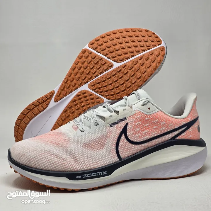 بوت NIKE ZOOM رجالي لون مميز اصلي افحص على الكود متوفر النمر من40 حتى 44