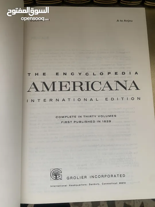 مجلدات الموسوعة الأمريكية إصدار 1986