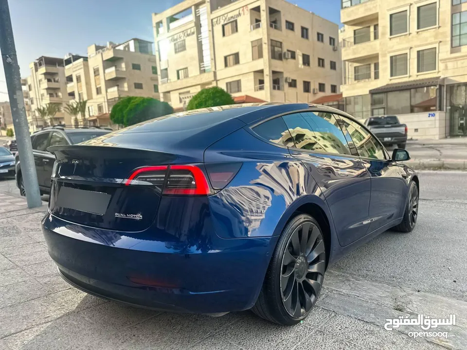 Tesla Model 3 Performance 2022  جمرك اليوم ترخيص وتأمين سنه كامله