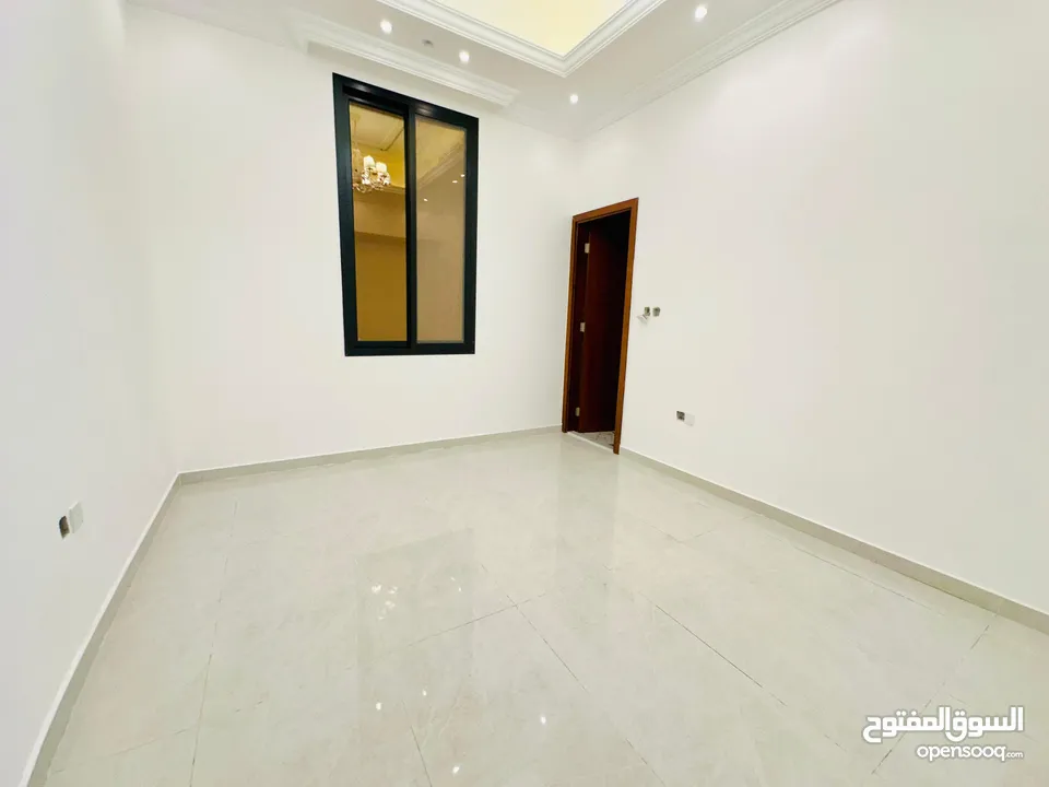 عجمان منطقة العامرة 4 غرف ماستر وتملك حر لجميع الجنسبات Ajman, Al Amra area, 4 master rooms, freehol