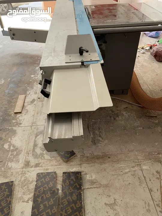 Circular saw , woodworking machines , carpentry machines