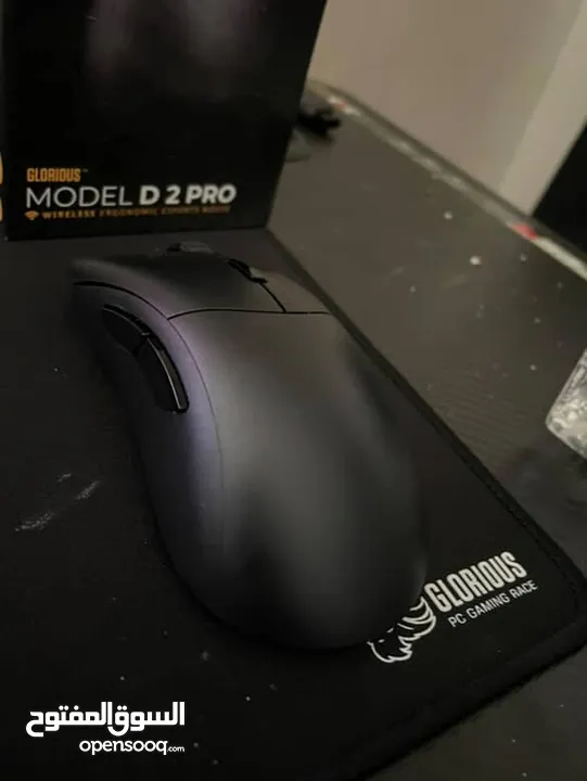 Glorious Model D 2 PRO Wireless 2.4GHz Wireless 1ms delay 100M clicks 60G Ultralight Long Battery Li