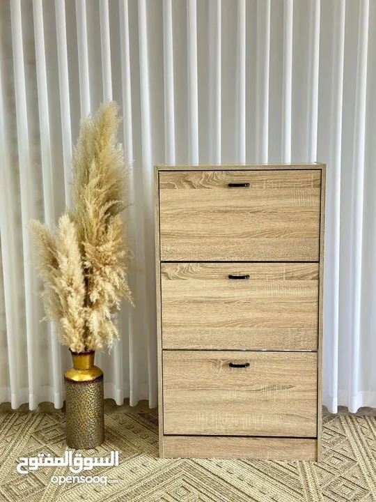 خزانة الأحذية العصرية الأكثر طلباً بالألوان الثلاثة مقاس الخزانه (طول 115 وعرض 63 عمق 25) خزا