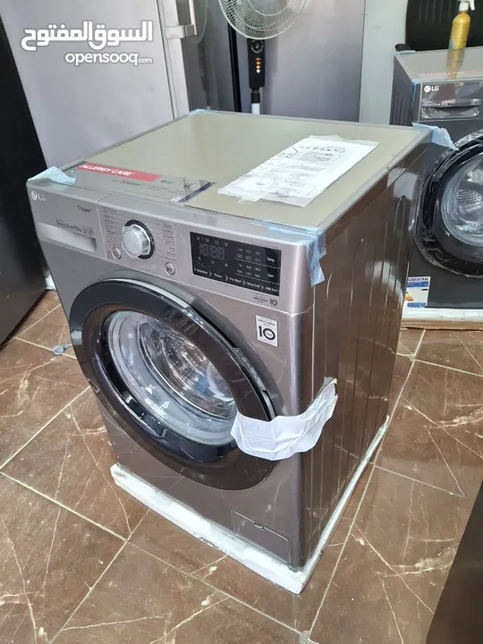 غسالة اوتوماتيك LG فيفاتشي برو تحميل امامي ماتور انفرتر  ديجيتال تاتش  ماتور دفع مباشر   11 كيلو فضي