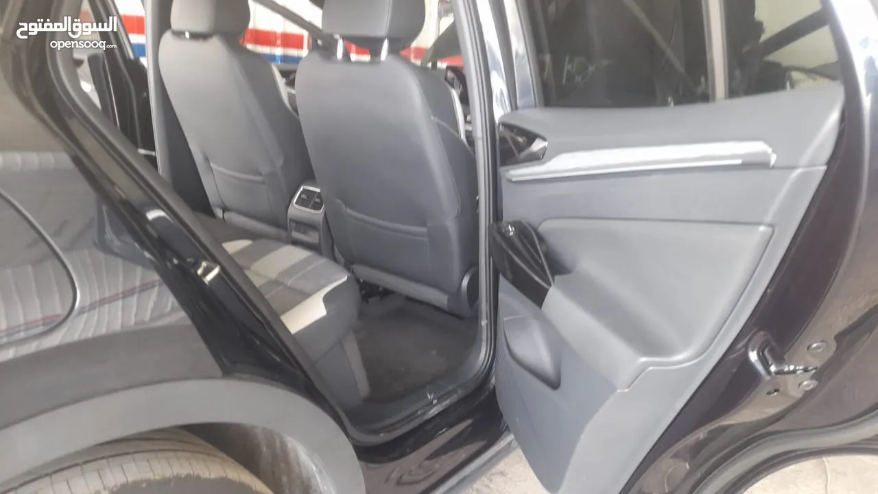 Volkswagen ID4 PURE+ للبيع