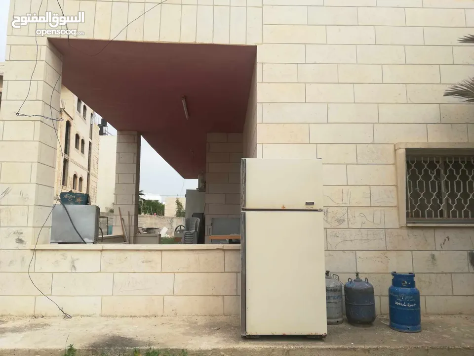 بيت مستقل ع شارعين فرعي ورئيسي