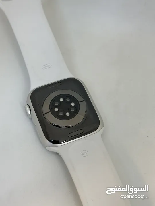 Apple Watch s8 41mm شبه جديد