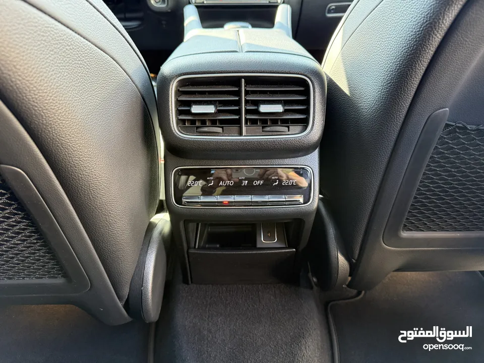 مارسيدس GLE 350 de ترخيص 2022 محرك 2000 هايبرد plug in(ديزل+كهرباء) جير أوتوماتيك 314 حصان