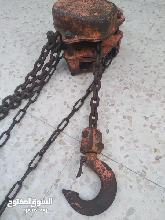بلنكو ياباني رفع  مستعمل حمولة 2 طن