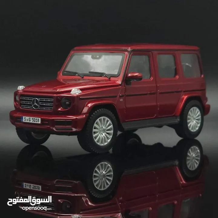 مجسمات قياس 1\24 منوعة يوجد مرسيدس وبي إم دبليو وبورش وفيراري وداتسون والكثير من السيارات الكلاسيكية