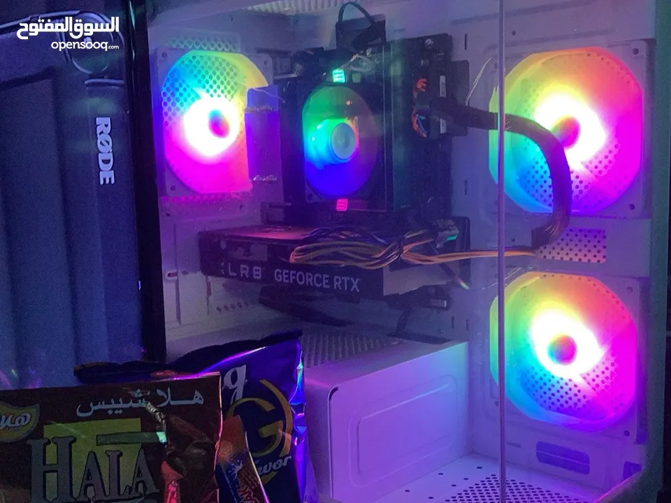 بيسي قيمنق استعمال شهر فقط (لصقة الوكالة موجودة عليه وقابل للتفاوض ) PC GAMING FOR SALE