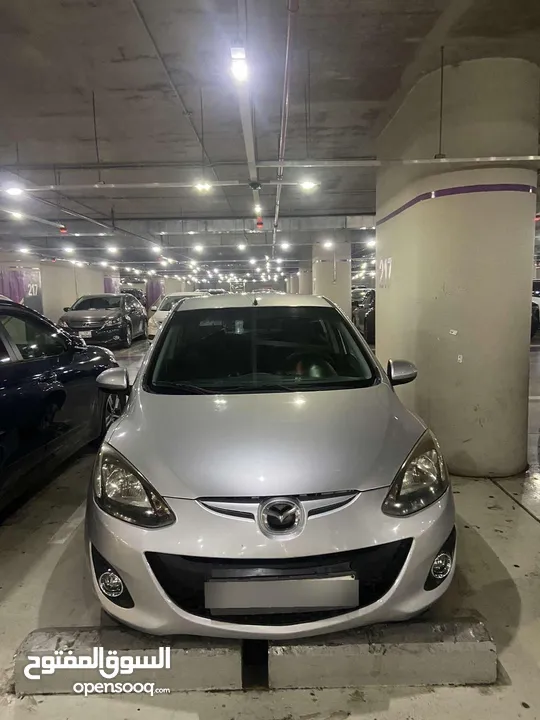 Mazda  2  2015