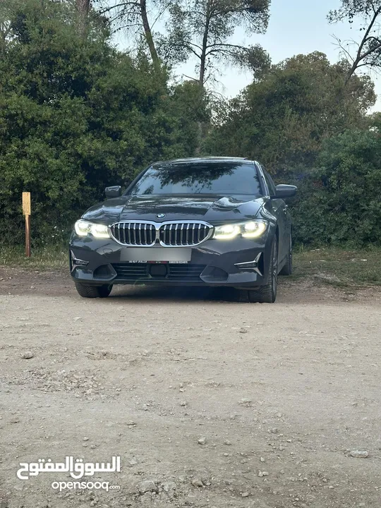 BMW 330e 2021
