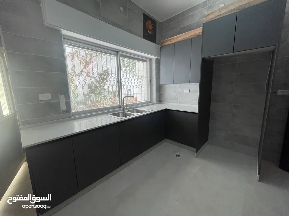 Fully Renovated Villa for rent in Shmesani ( Property 39160 )-174787713