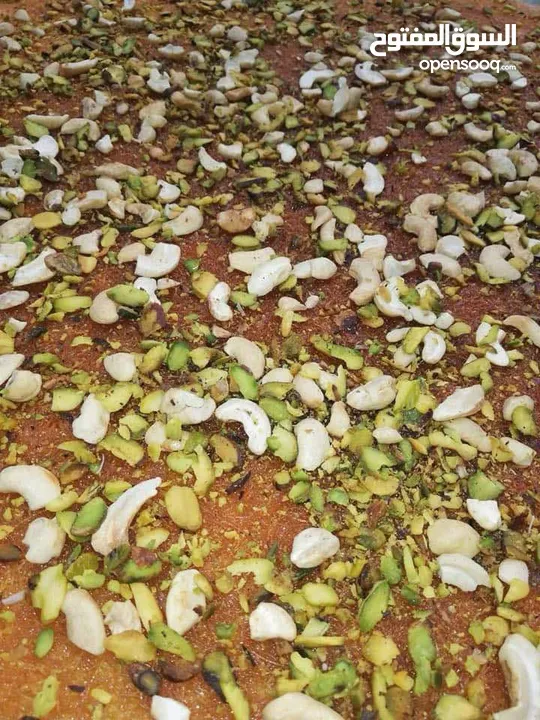 كنافة نابلسية اصيلة بالسمن البلدي الاصلي والجبنة العرقاوية الغنية عن التعريف