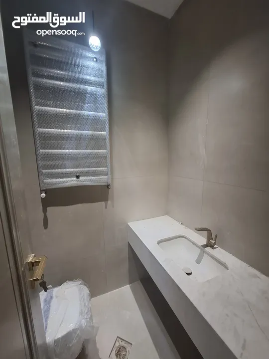 شقة غير مفروشة للإيجار ( Property 42814 )-174904680