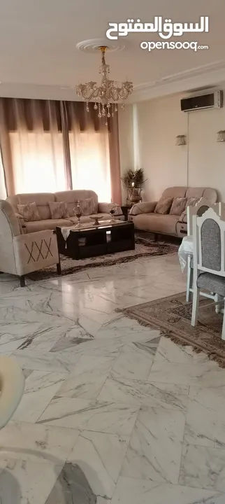 شقه طابقيه طابق ثاني للإيجار