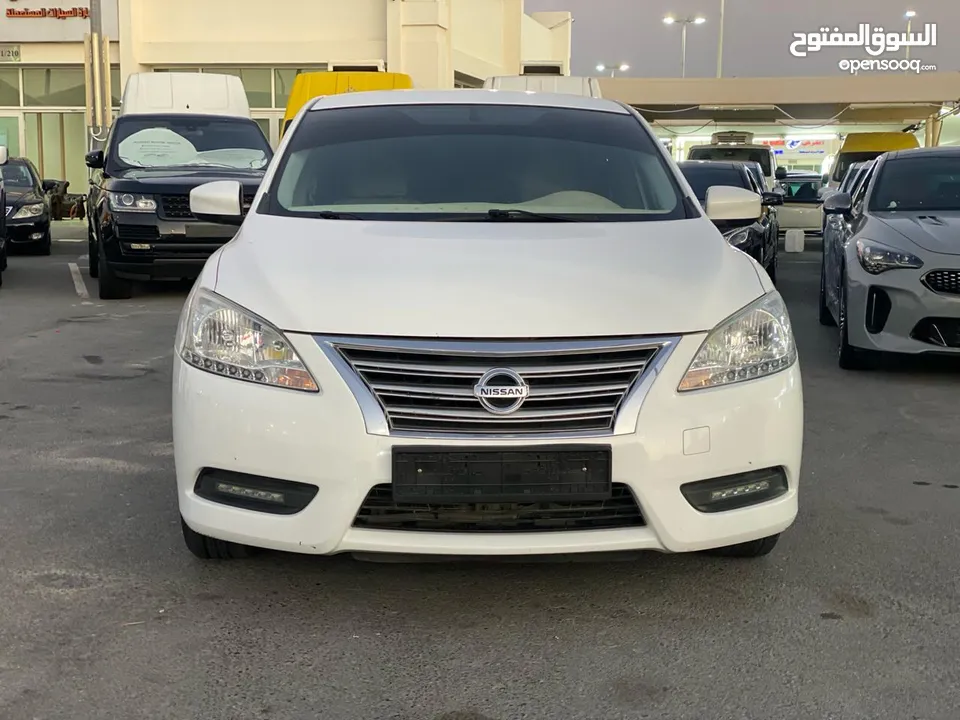 Nissan Sentra 1.8 white 2019