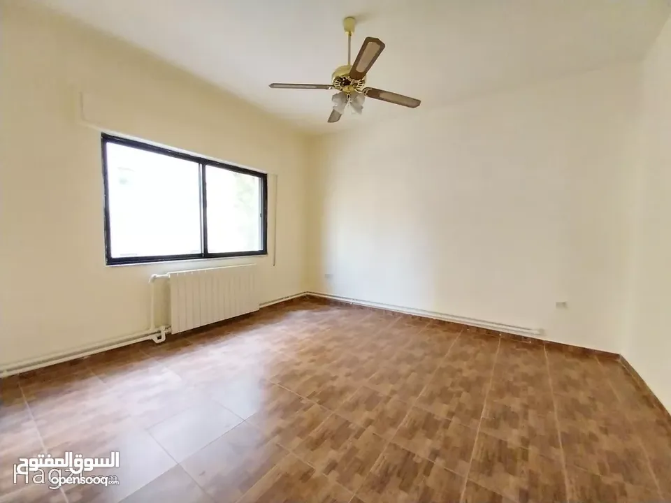 شقة للبيع في ام اذينه  ( Property ID : 35364 )