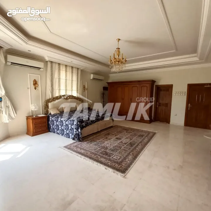 Luxury Stand-alone villa for Sale in Salalah  REF 875KA