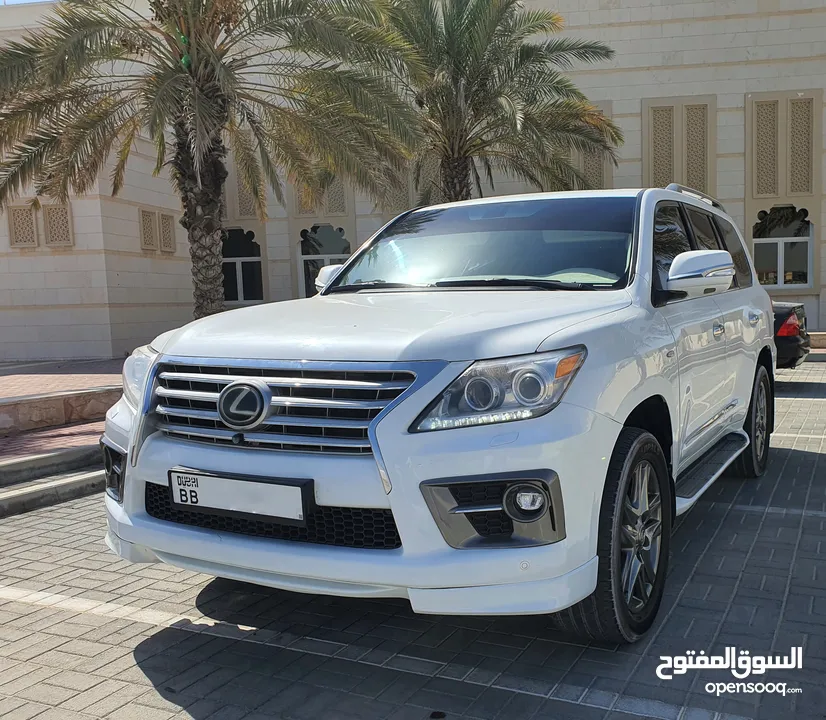 لكززس LX570 موديل 2010 محول 2015 اول مالك خليجي