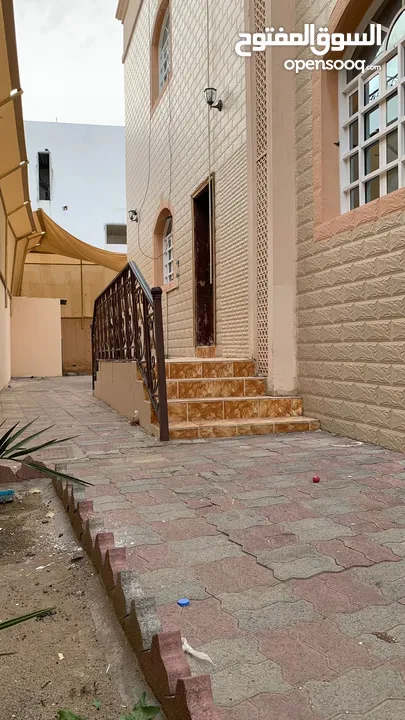 فيلا للايجار في العذيبة - Villa For Rent in Al Azaiba