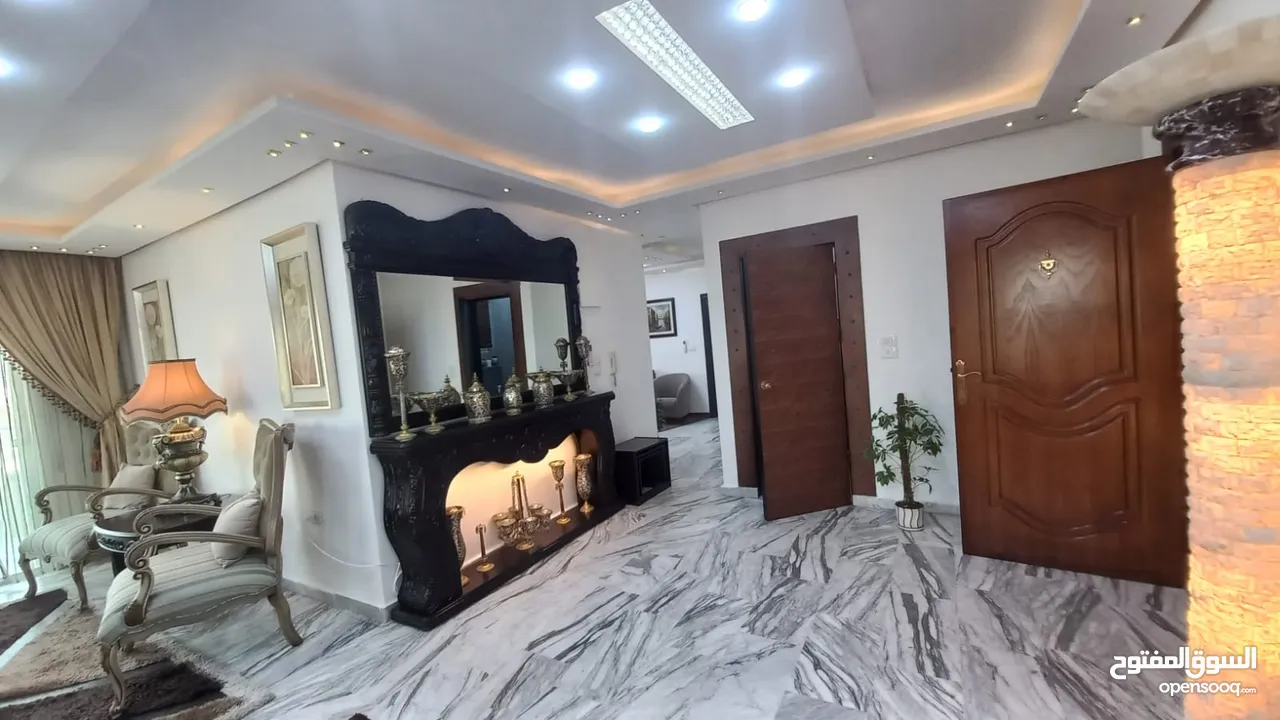 شقة مفروشة للايجار في الدوار السادس ( Property 42144 )-175055040