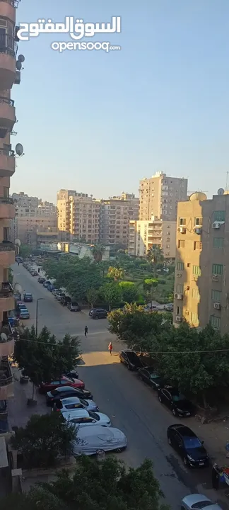 شقه ايجار فاضى 180 متر مدينه نصر المنطقه التامنه  