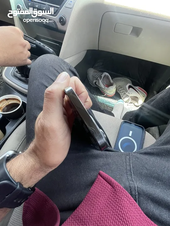 13برو مكس 256 بطارية 97 جهاز بحال الوكالة مش مفتوح مش مصلح مع وصلة شاحن اصلية فقط