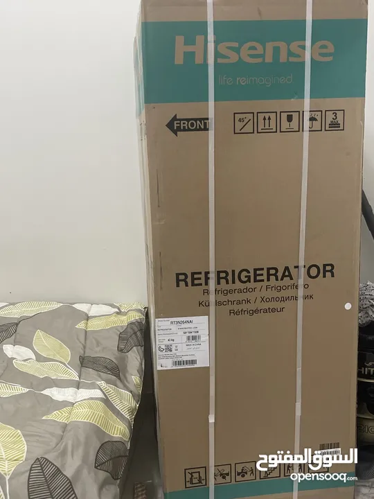 ثلاجة هايسنس ب بابين جديد جدا 260 لتراً  43 كيلو two-door refrigerator 260 liters  Brand new HİSENSE