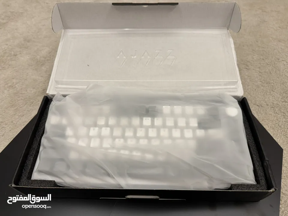 لوحة مفاتيح (كيبورد) مكانيكية AK820 من AJAZZ