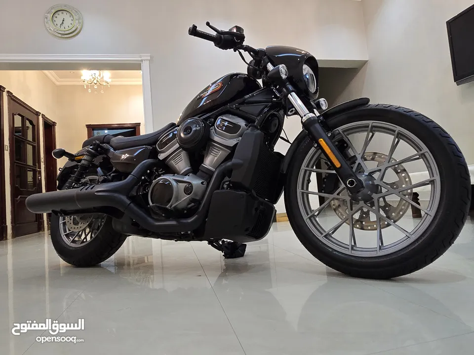 HARLEY DAVIDSON NIGHTSTER RH975 SPECIAL EDITION