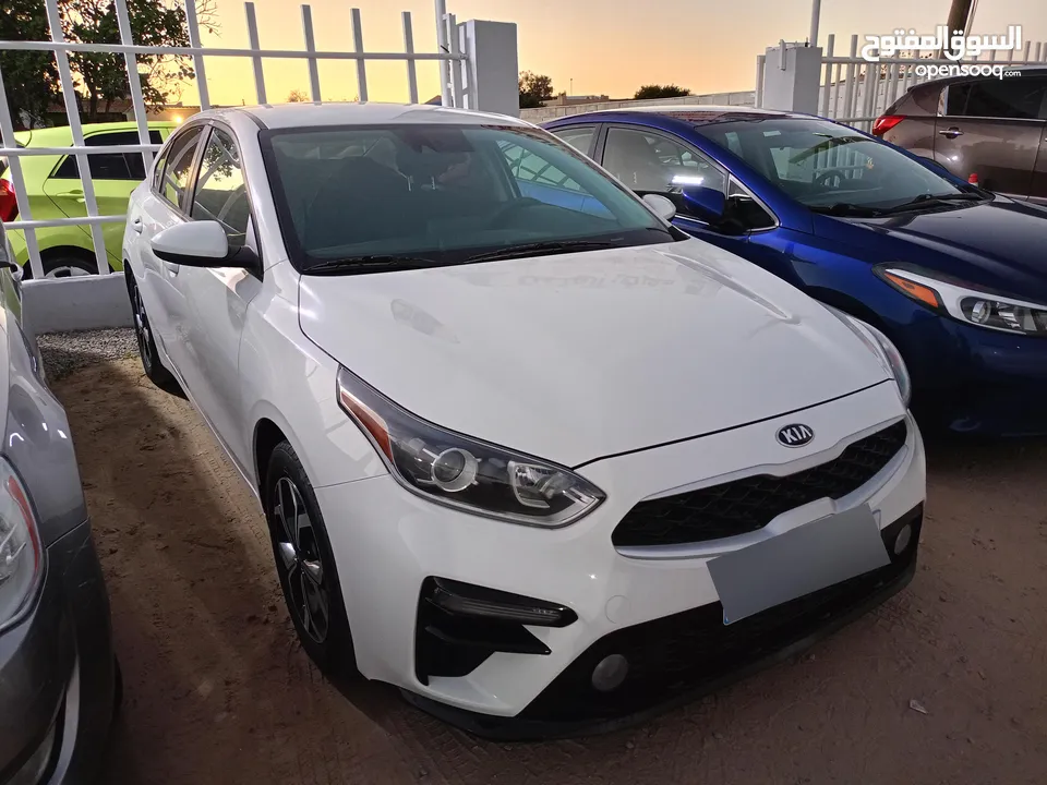 كيا فورتي جاية سليمة والعة موديل 2019 سيارة تبارك الله  KIA FORTE 2019  ماشية 91 الف ميل