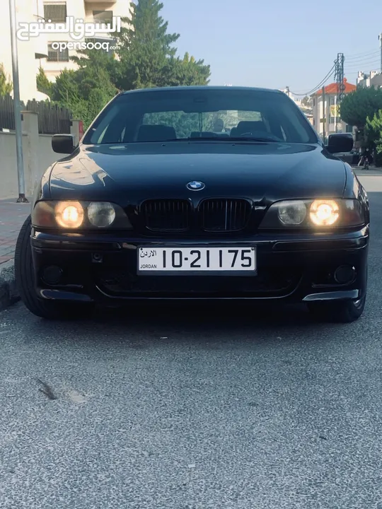 للبيع BMW E39 جير عادي ماتور 28