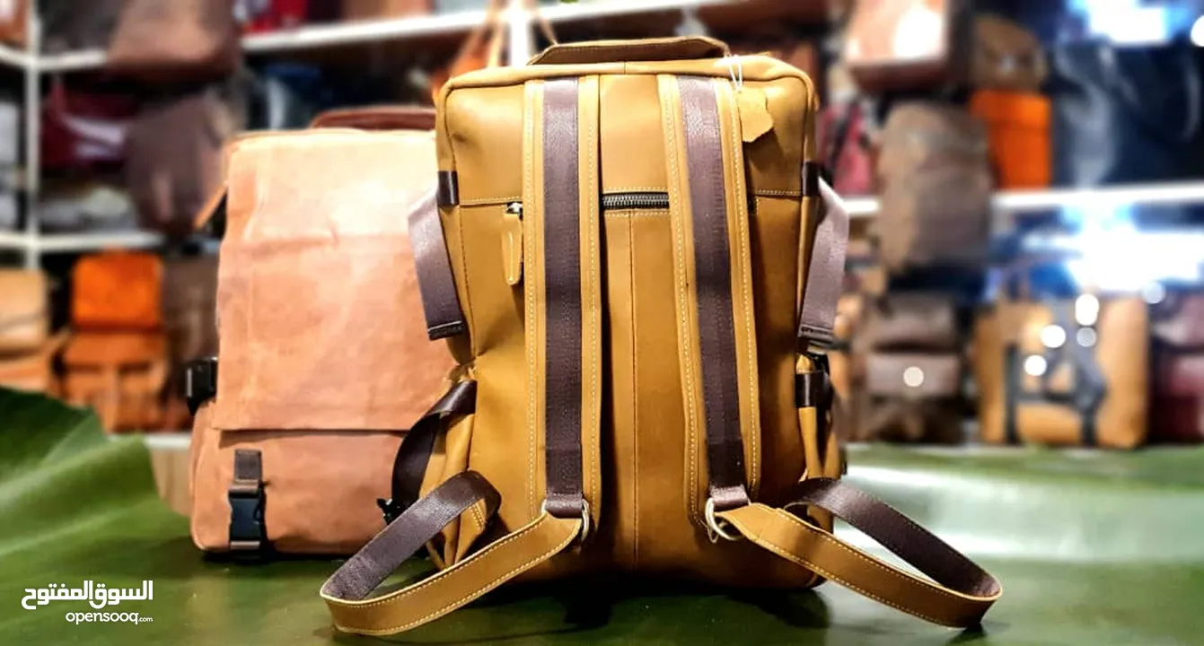 Handmade leather backpacks حقائب الظهر الجلدية المصنوعة يدويا