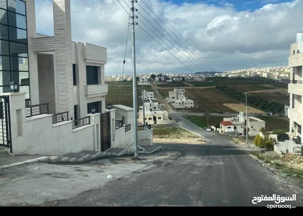 ارض للبيع مرج الحمام  حوض القصير  اسكان المهندسين  بالقرب من ترخيص غرب عمان سكن ج احكام خاصه