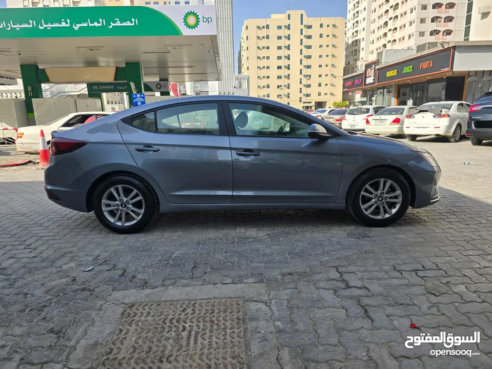 hyundai elantra 2019