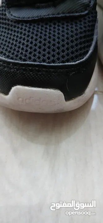 بوط رياضة ولادي ماركة adidas