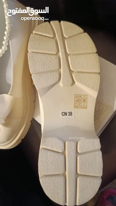 كندرة من شي ان طلع قياسها كبير علي مش مستعملة و سعر ارخص من الموقع