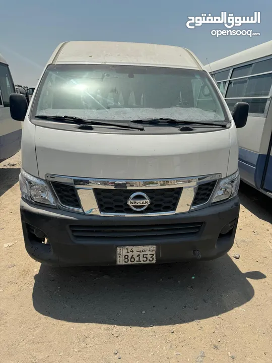 NISSAN URVAN 2016