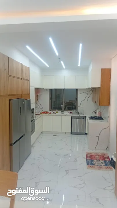 كونج طابقين للإيجار