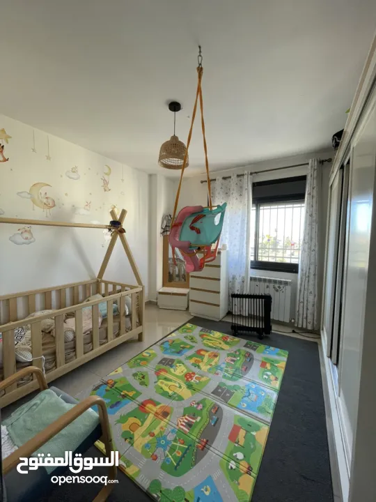 شقة مميزة سطح مرحبا للبيع 170 متر مشمسة ومطلة من جميع الجهات