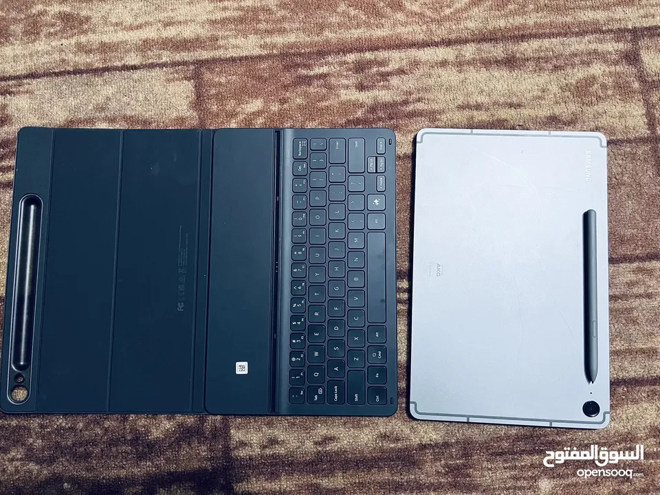 تابلت سامسونج جالكسي s9 fe wifi مع الكيبورد الاصلي بسعر مغري  استخدام خفيف شبه الجديد نظيف جدا جدا