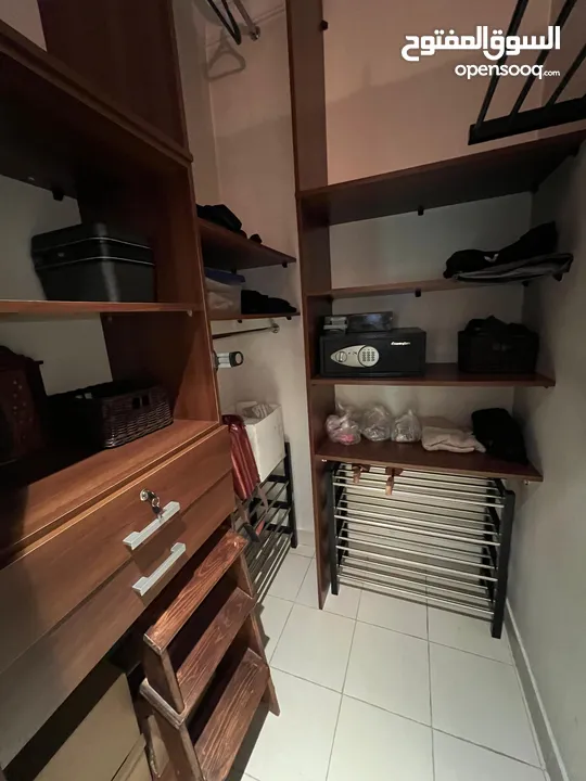 Three bedroom apartment for rent in Abdoun ( Property 39786 )-174545976
