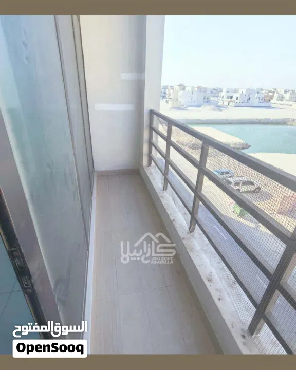 للبيع شقة في منطقة هادئة وراقية في الحد الجديدة مع اطلالة جزئية بحرية